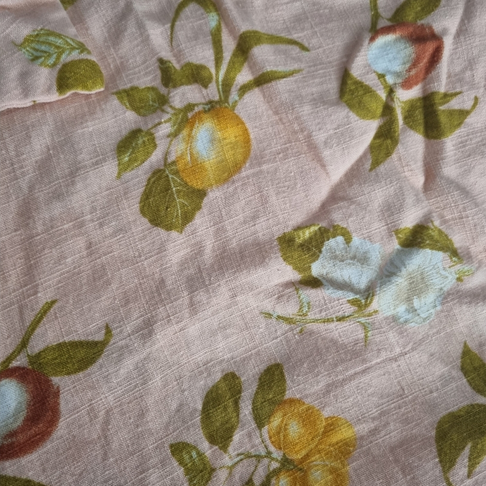 Petal & Pup Cecily Short Sleeve Button Down Top - Picture 6 of 8